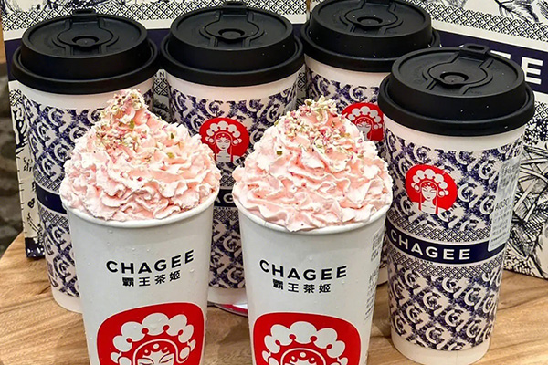 探秘霸王茶姬加盟项目，如何引领茶饮创新与市场风潮